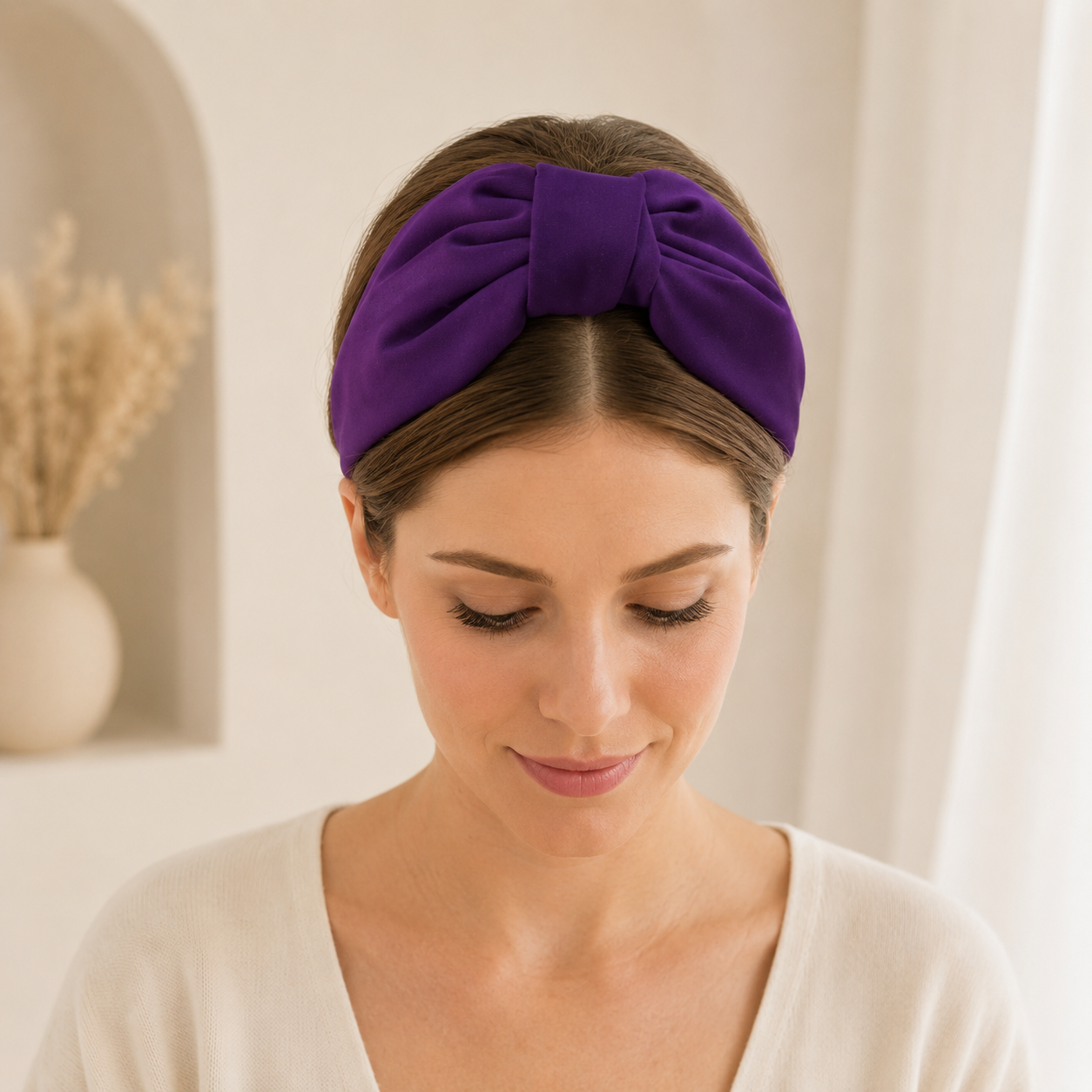 Violette Élégance – Gepolsterter Luxus-Haarreif mit Knoten aus Polyester